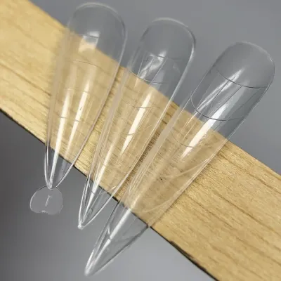 Форми для нарощування нігтів